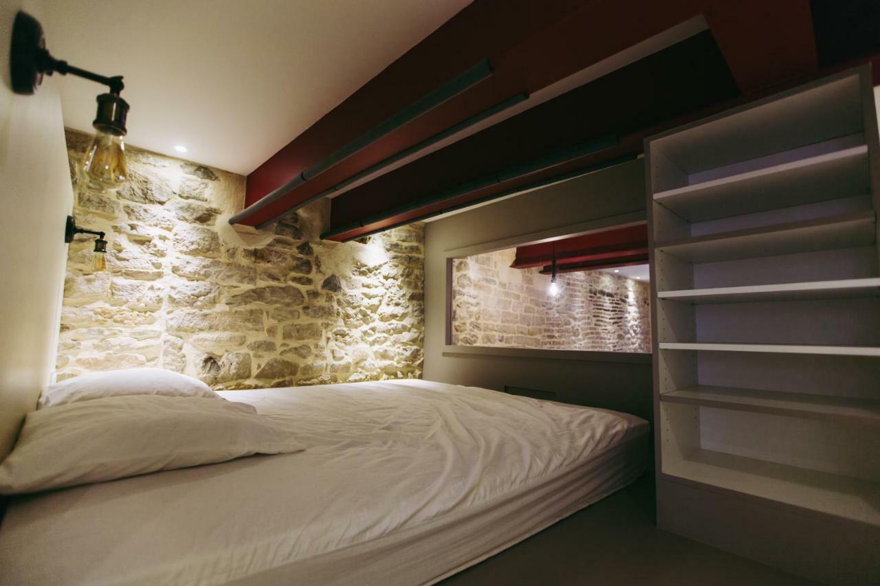 Big Studio Apartment Dijon Exterior photo
